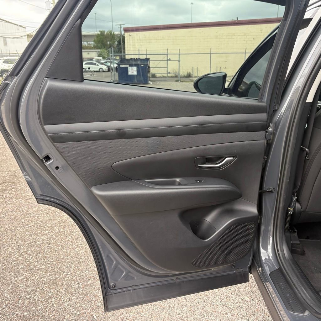 Used 2025 Hyundai Tucson SEL image 12