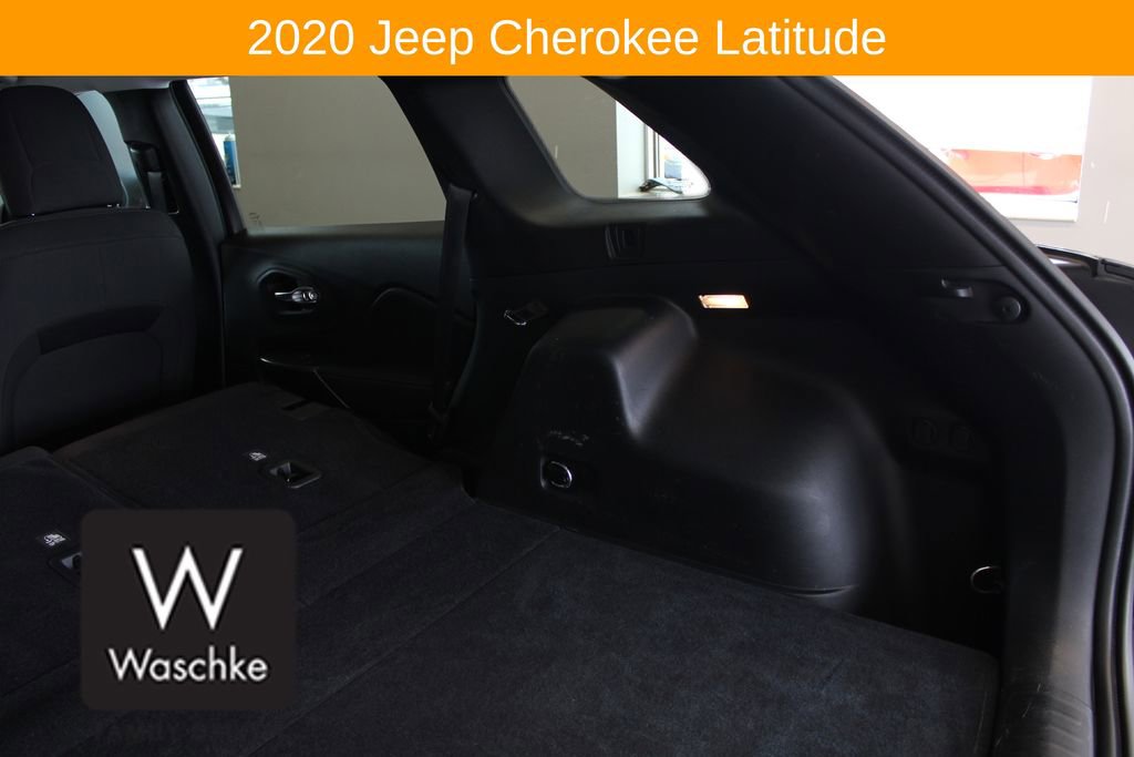 Used 2020 Jeep Cherokee Latitude w/ Cold Weather Group image 21