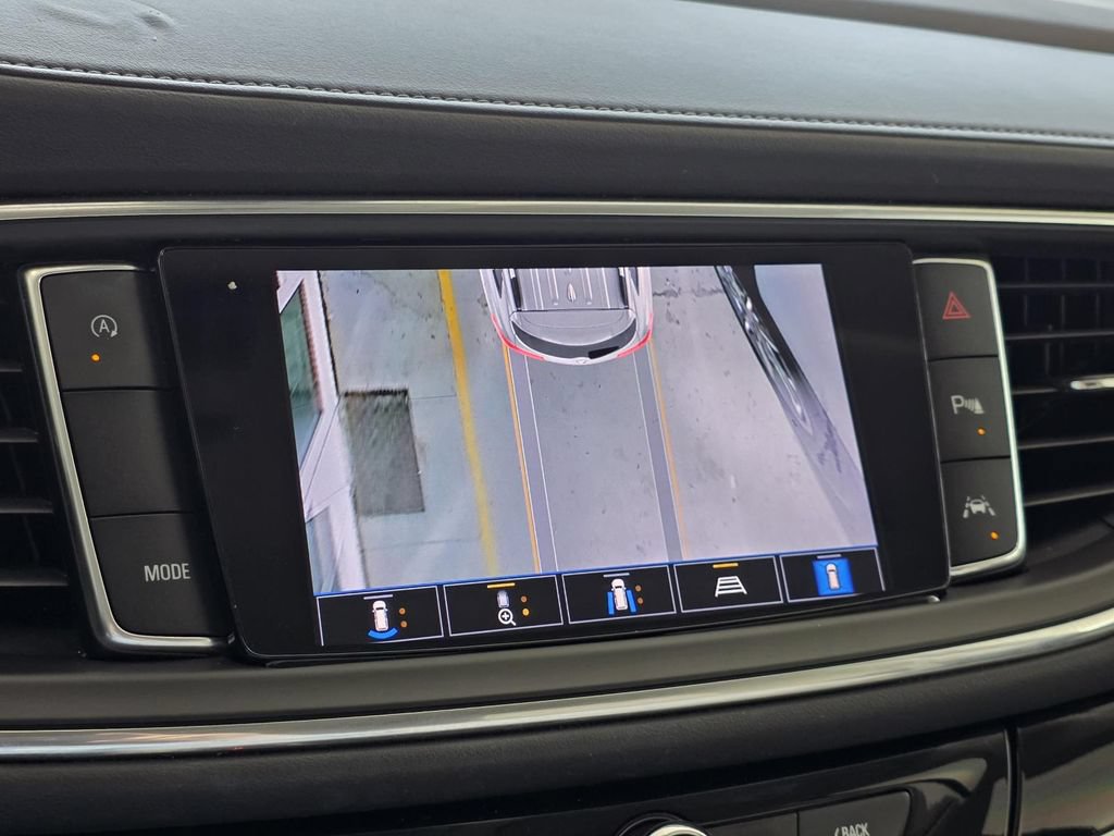 Used 2022 Buick Enclave Avenir w/ Avenir Technology Package FWD image 28