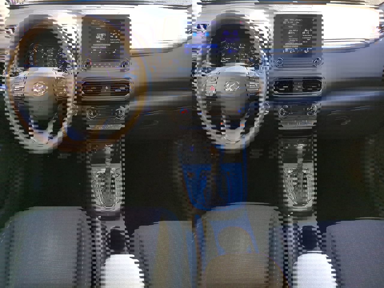 Certified 2022 Hyundai Kona SEL w/ Convenience Package image 14