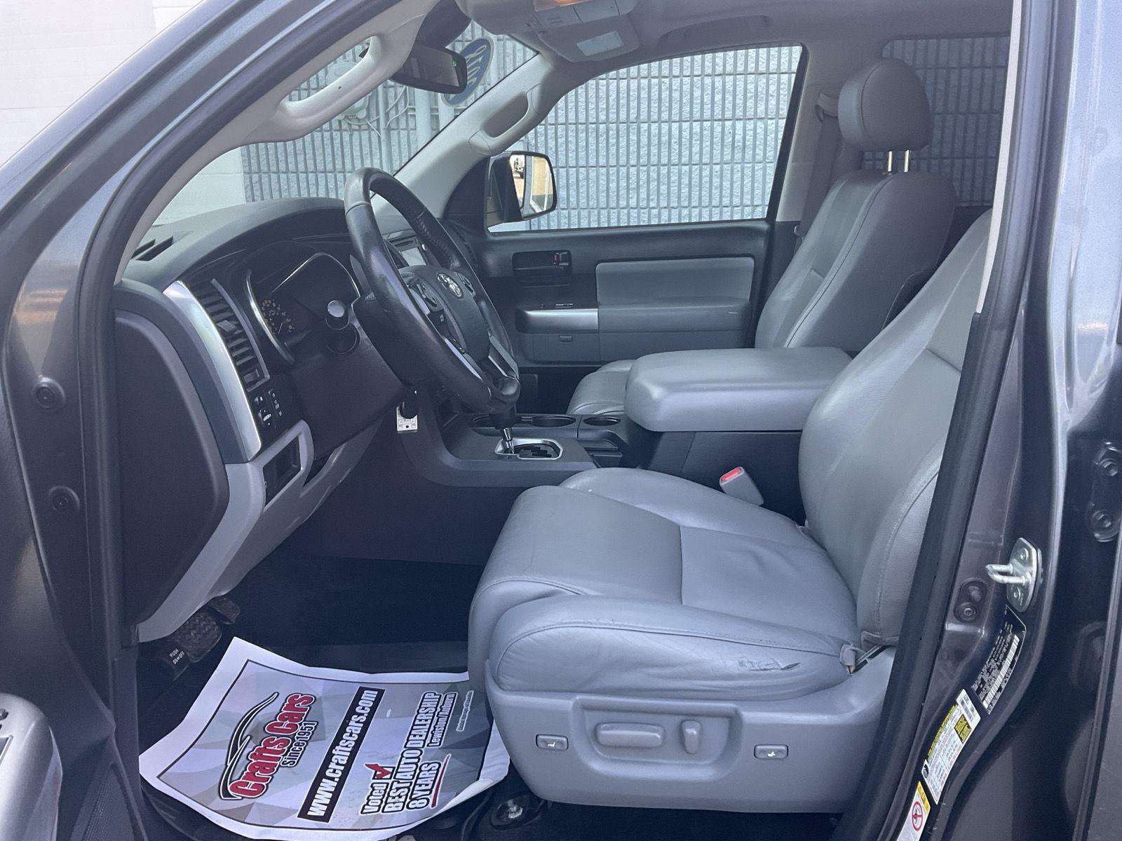 Used 2018 Toyota Sequoia SR5 w/ Premium Package AWD/4WD image 10