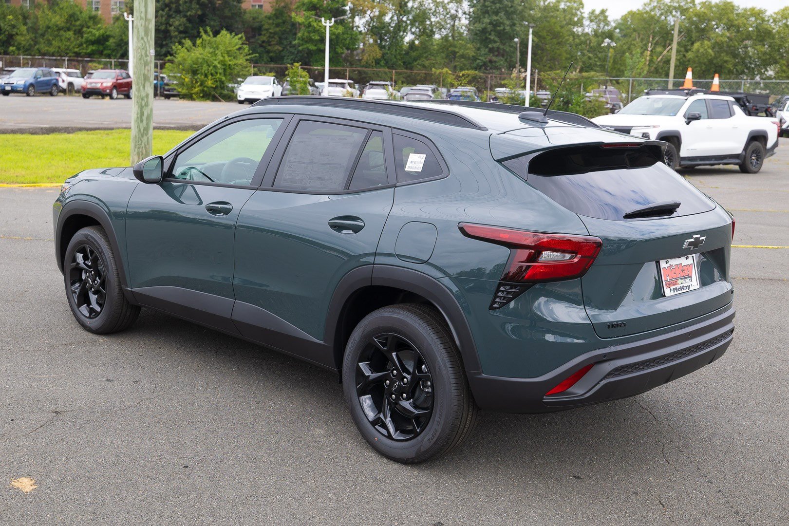 New 2026 Chevrolet Trax LT w/ Driver Confidence Package FWD image 39
