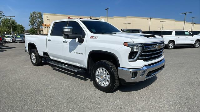 Used 2024 Chevrolet Silverado 3500 LTZ w/ LTZ Premium Package AWD/4WD image 36