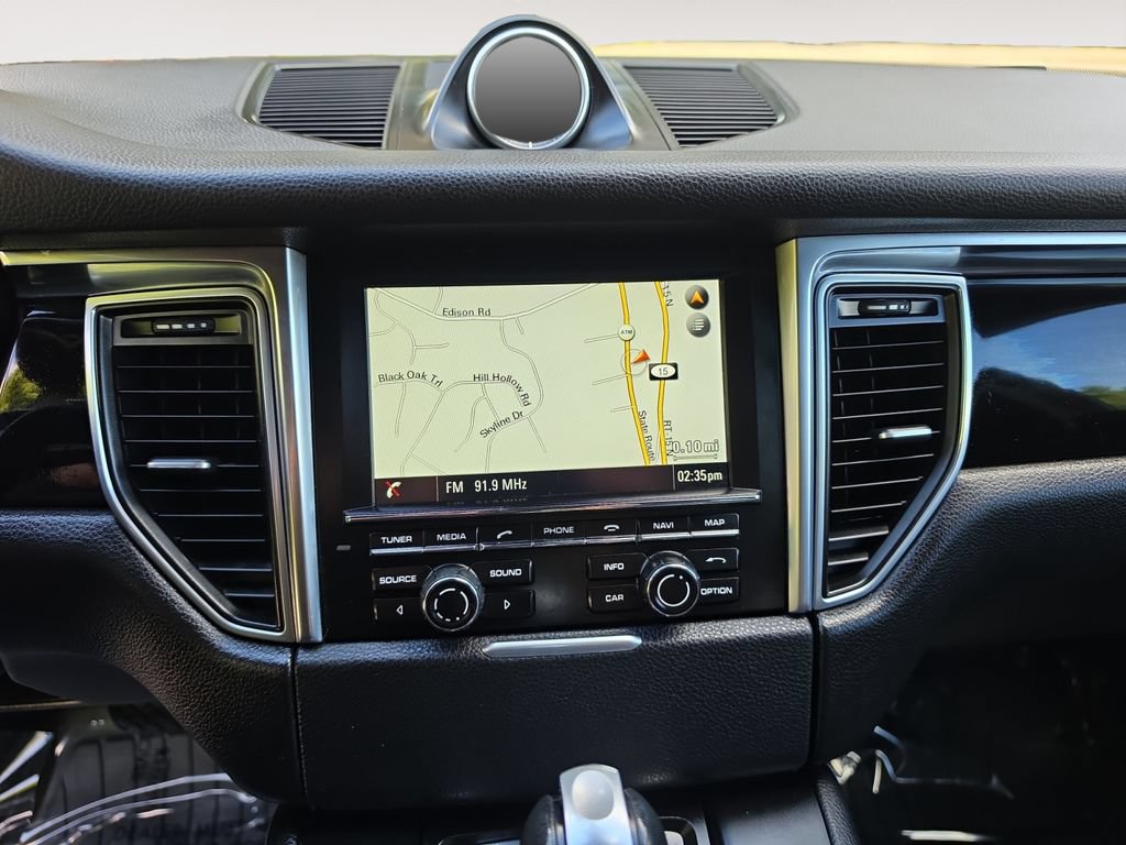 Used 2015 Porsche Macan S AWD/4WD image 11