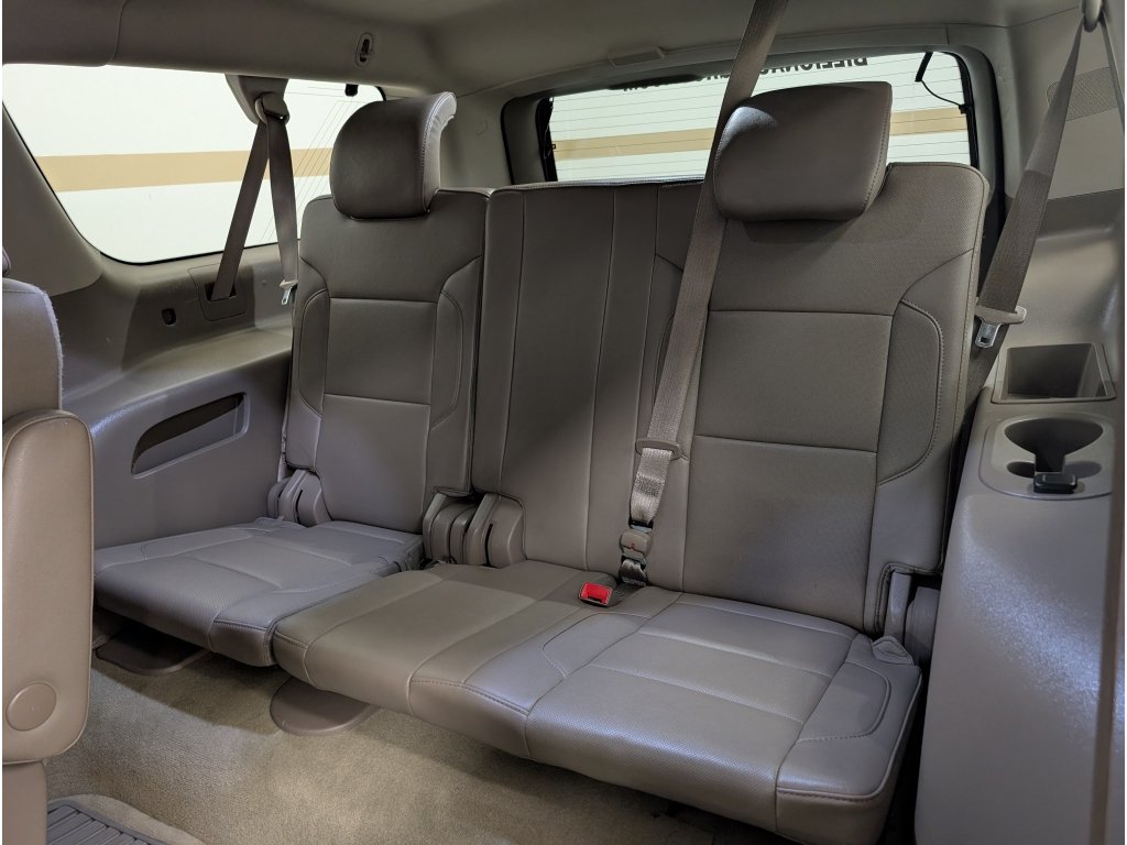Used 2016 Chevrolet Suburban LTZ AWD/4WD image 17