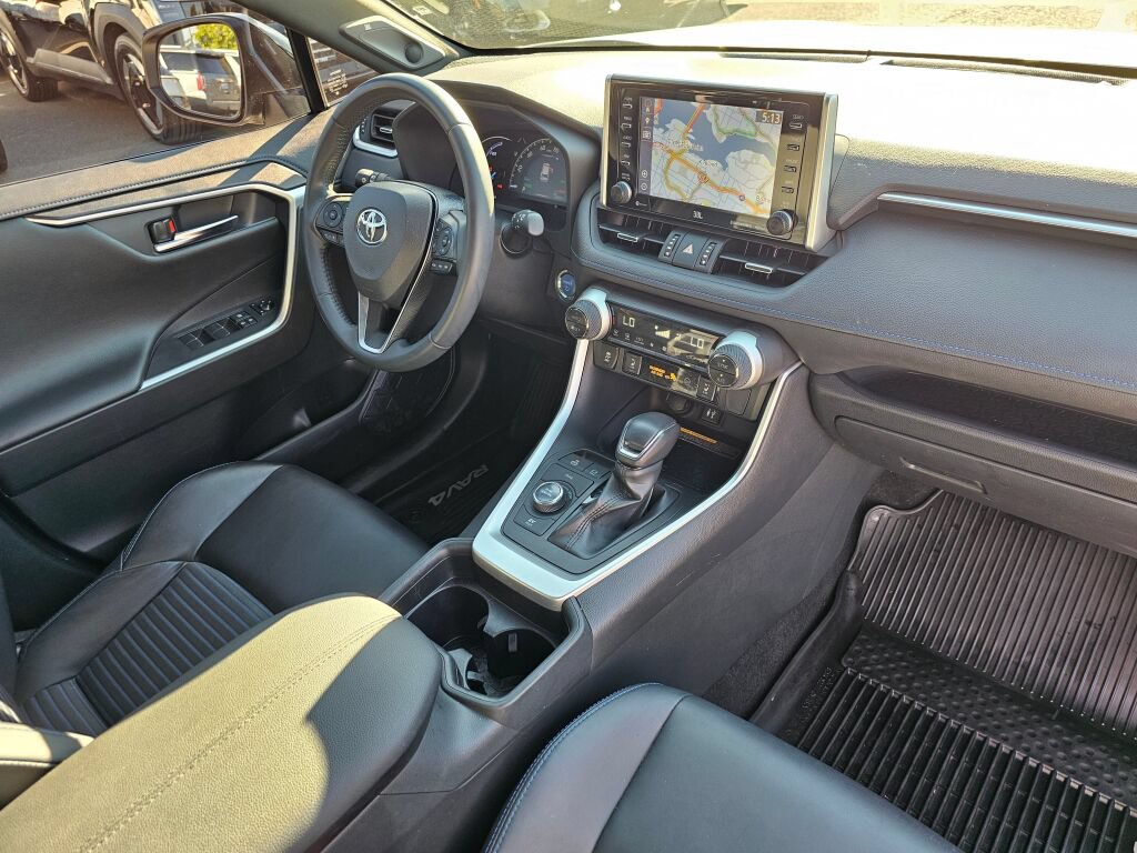 Used 2019 Toyota RAV4 XSE AWD/4WD image 31