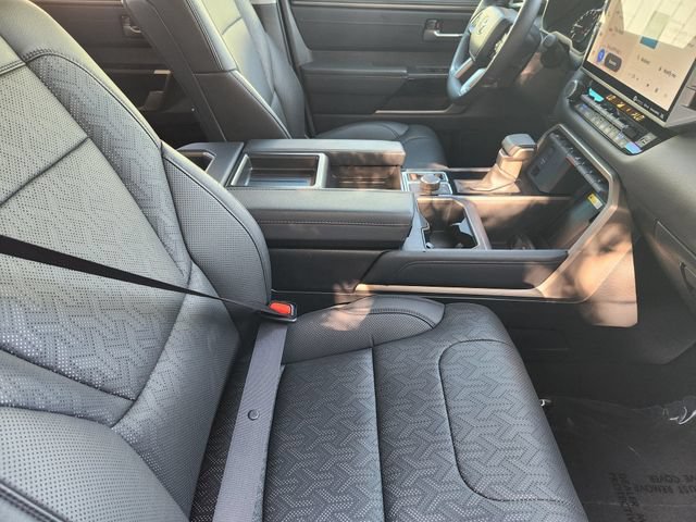 Used 2023 Toyota Tundra Limited AWD/4WD image 19