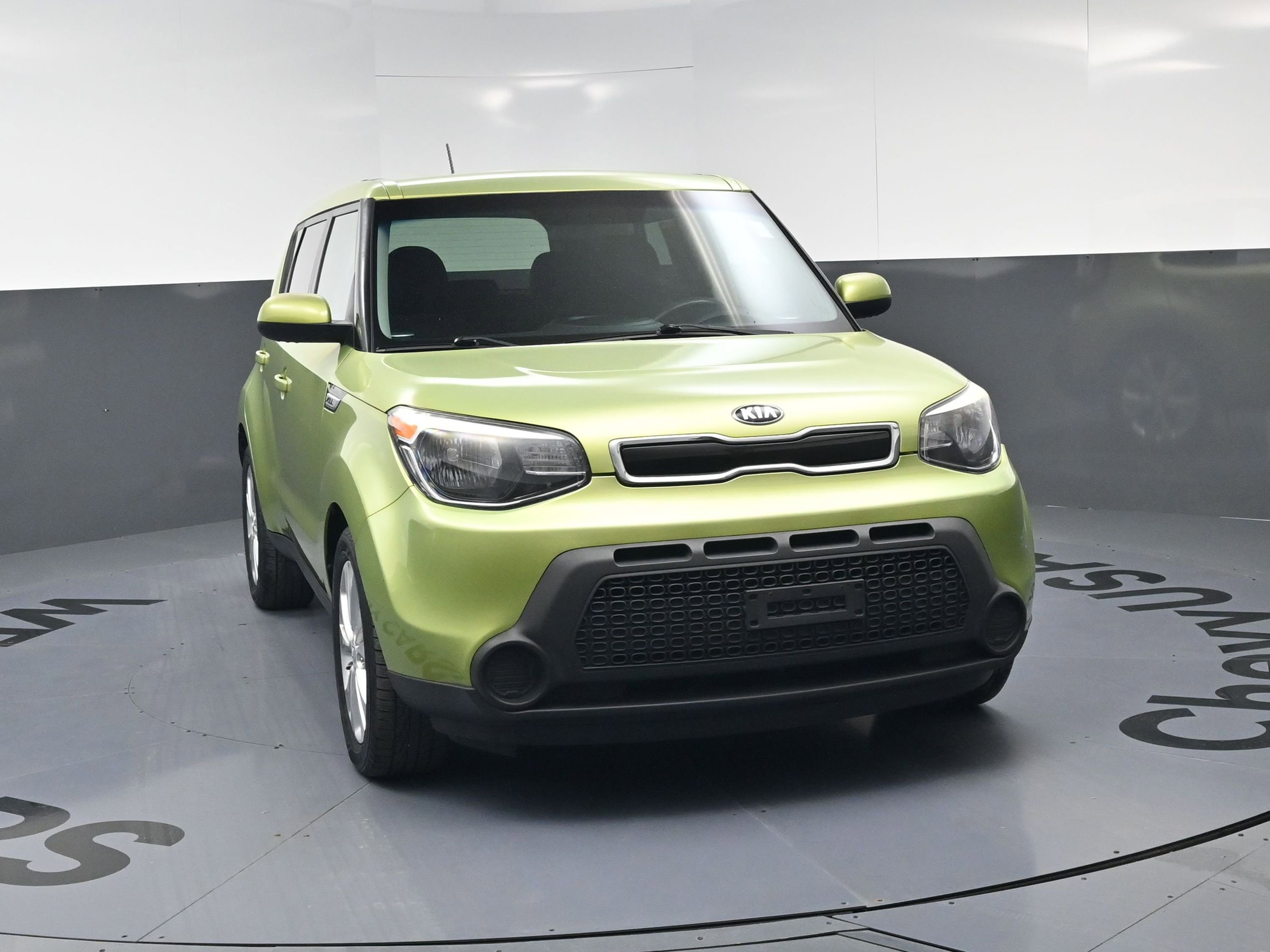 Used 2015 Kia Soul + image 3