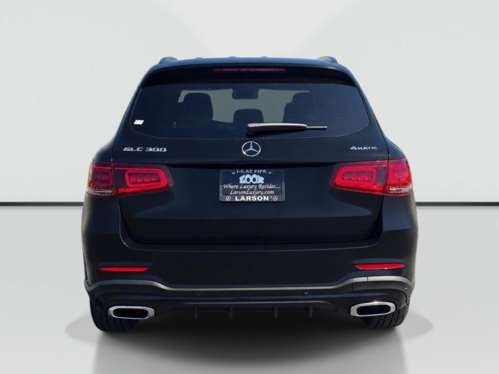 Used 2022 Mercedes-Benz GLC 300 4MATIC image 5