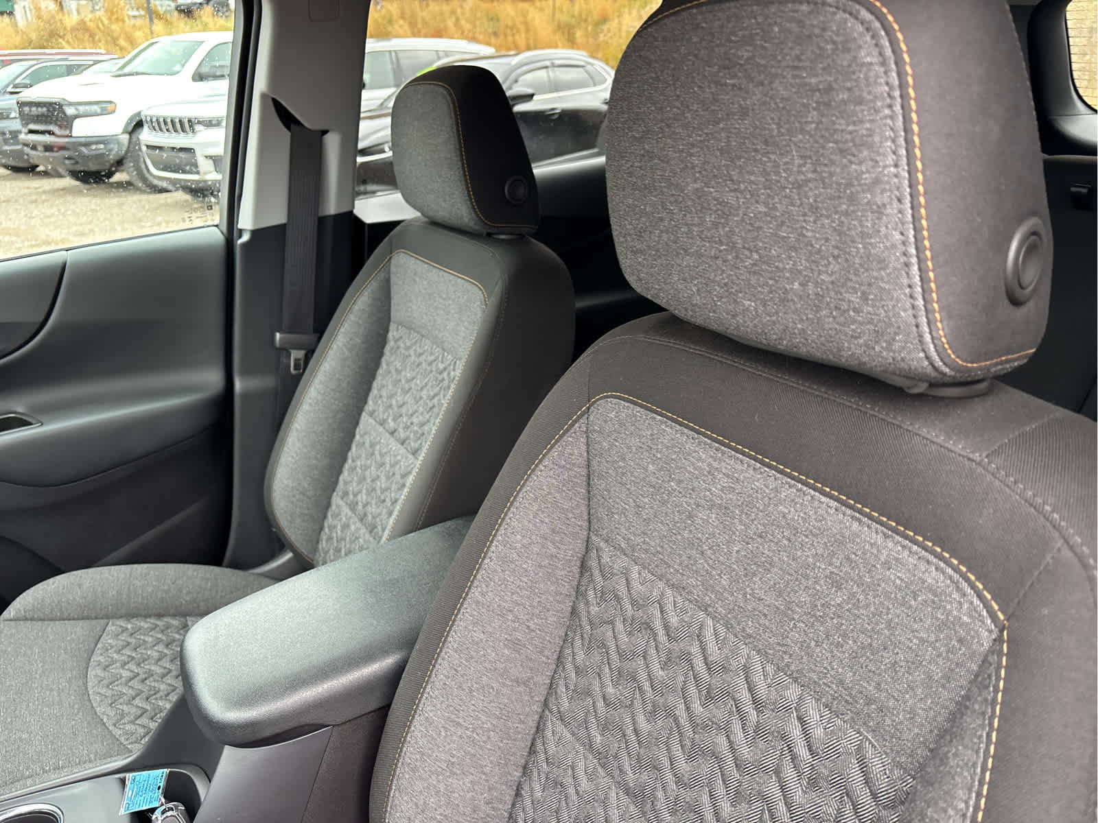 Used 2024 Chevrolet Equinox LT image 21