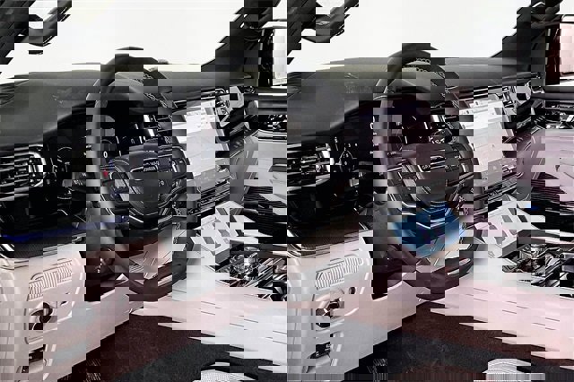 New 2026 Jeep Grand Wagoneer Summit image 8