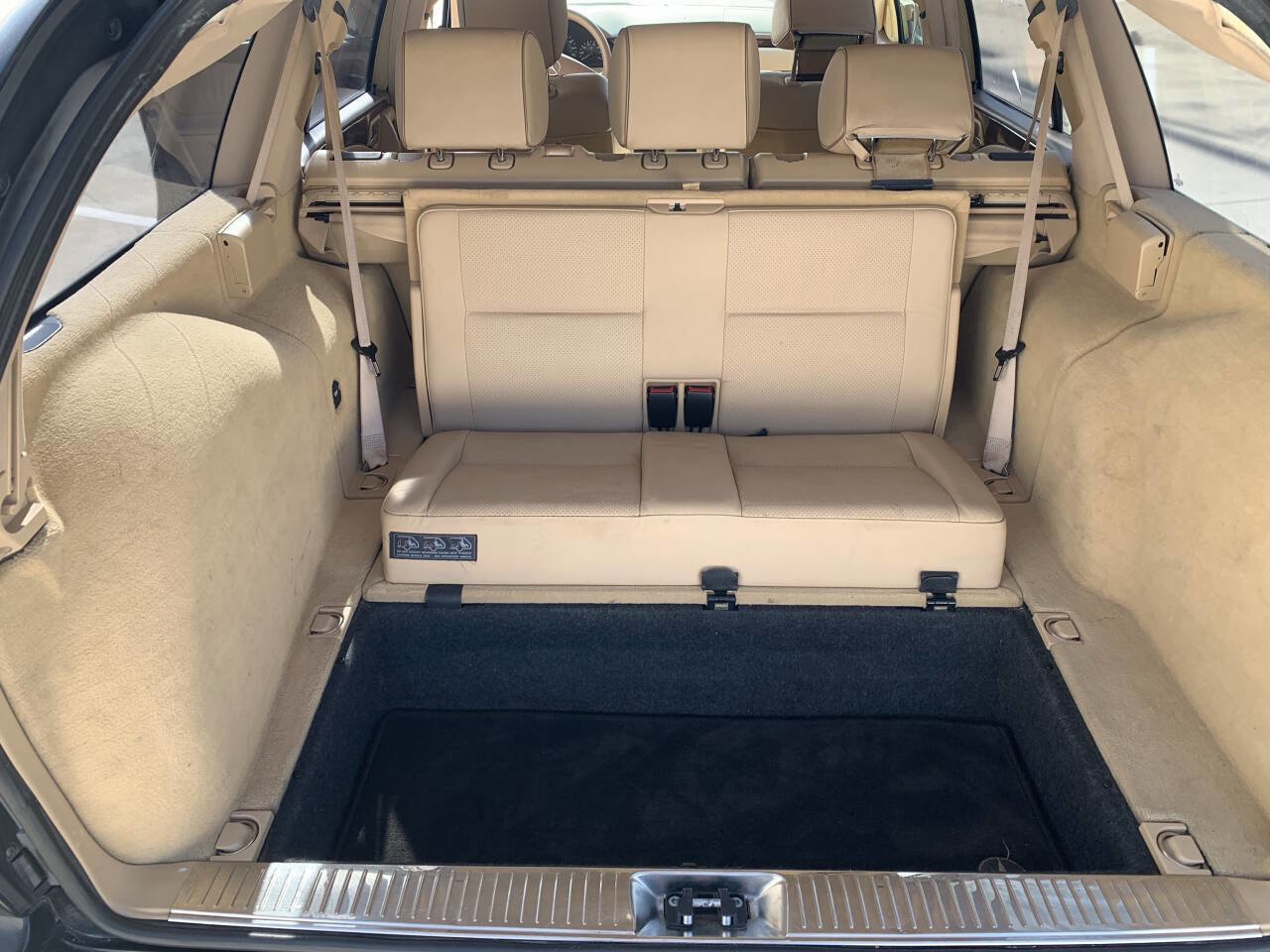 Used 2001 Mercedes-Benz E 320 Wagon image 13