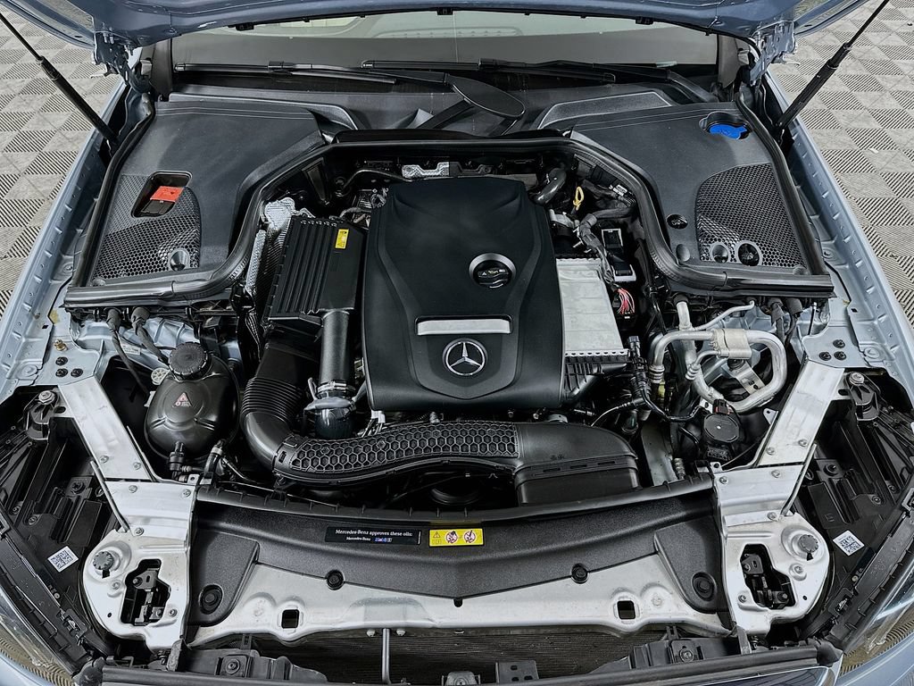 Used 2018 Mercedes-Benz E 300 image 34