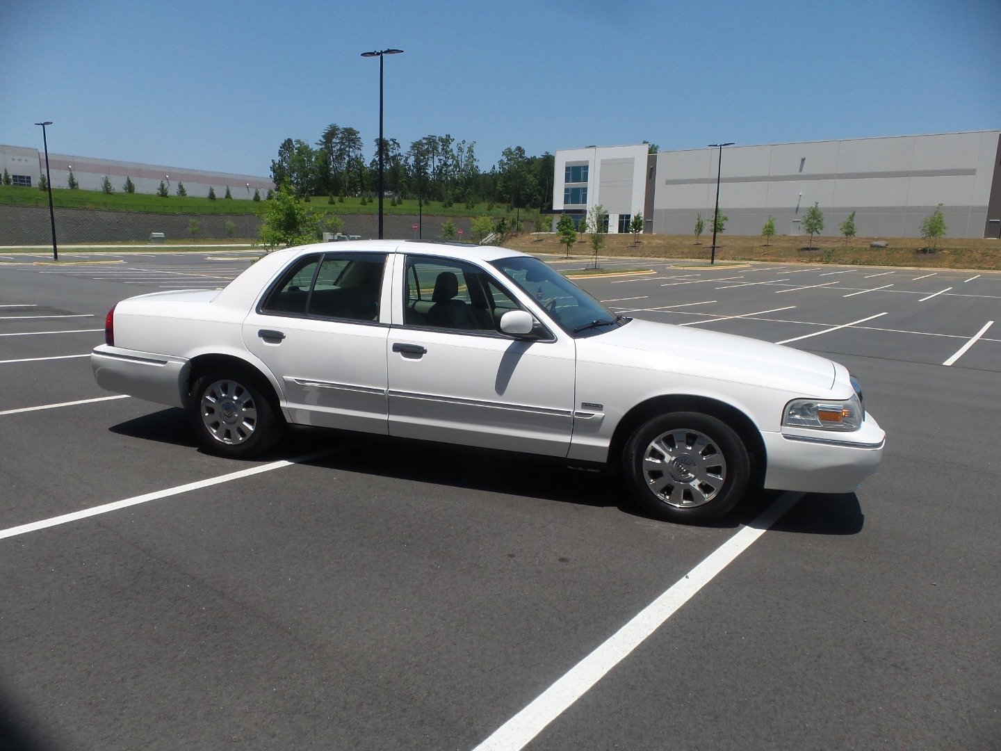 Used 2006 Mercury Grand Marquis LS RWD image 44