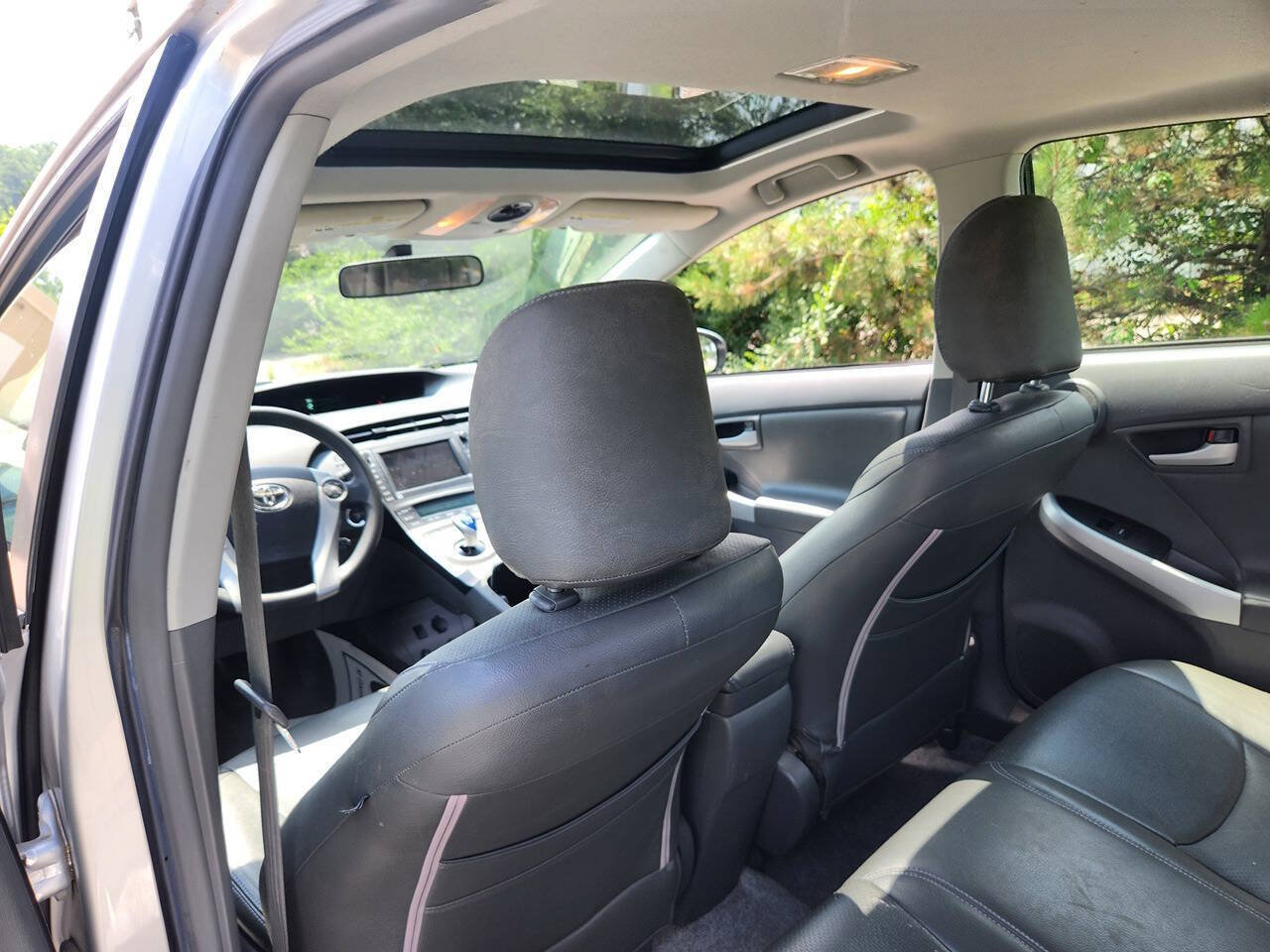 Used 2010 Toyota Prius One FWD image 24