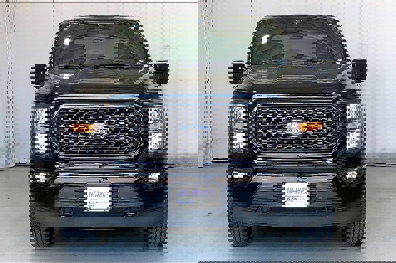 Used 2023 Ford F150 XL w/ STX Appearance Package image 3