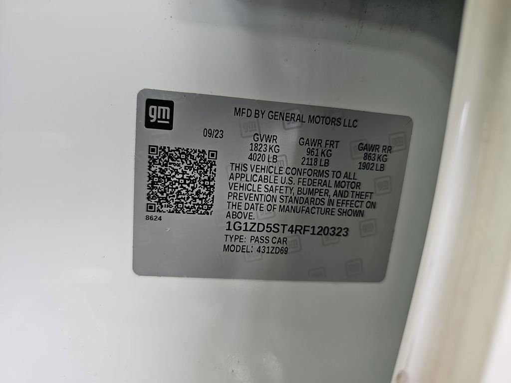 Used 2024 Chevrolet Malibu LT image 34