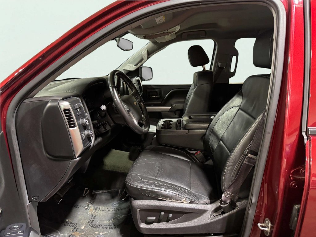 Used 2017 Chevrolet Silverado 1500 LT w/ All Star Edition AWD/4WD image 21