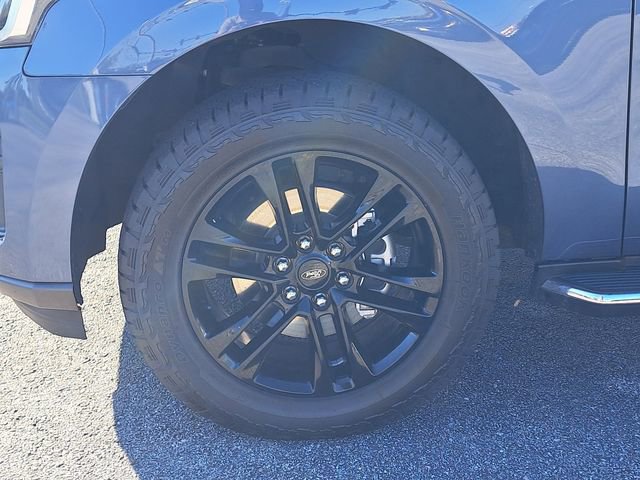 Certified 2022 Ford Expedition XLT RWD image 6
