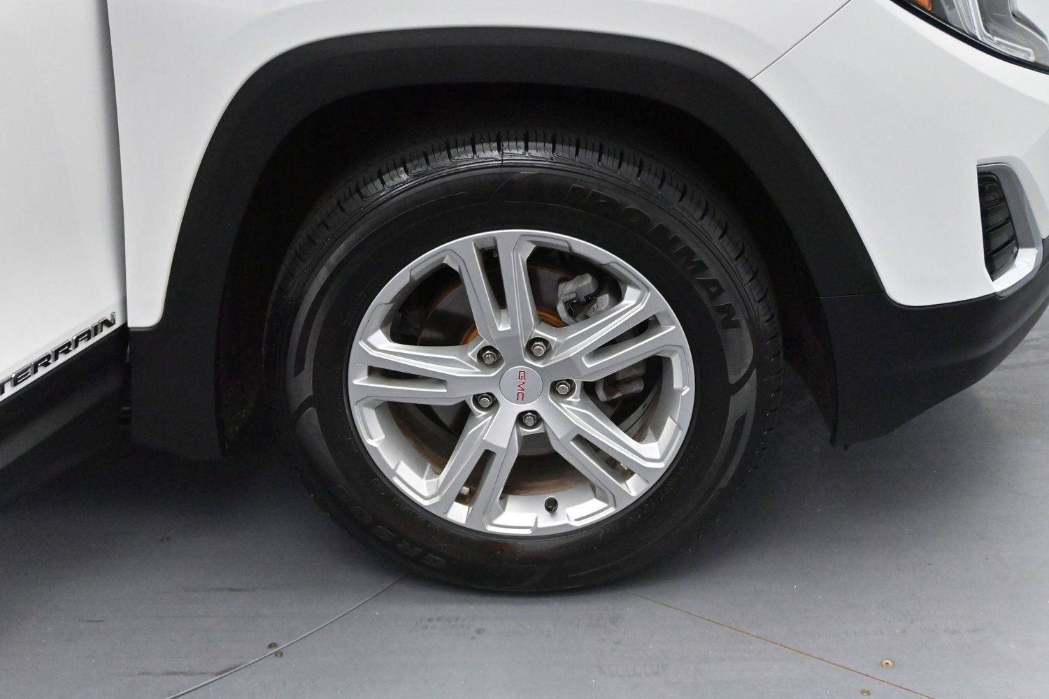 Used 2020 GMC Terrain SLE w/ Driver Convenience Package AWD/4WD image 31