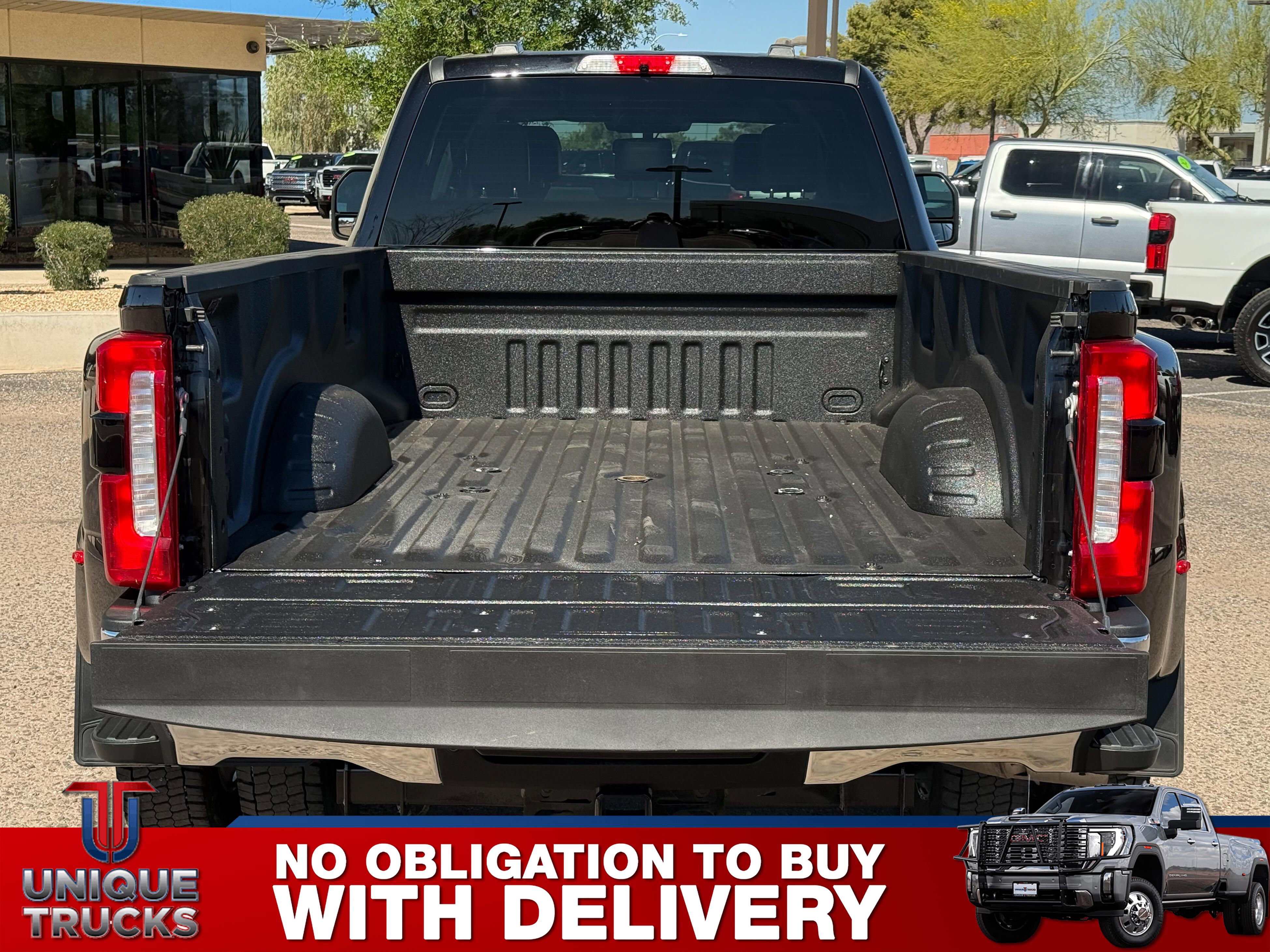 Used 2025 Ford F450 Lariat AWD/4WD image 6