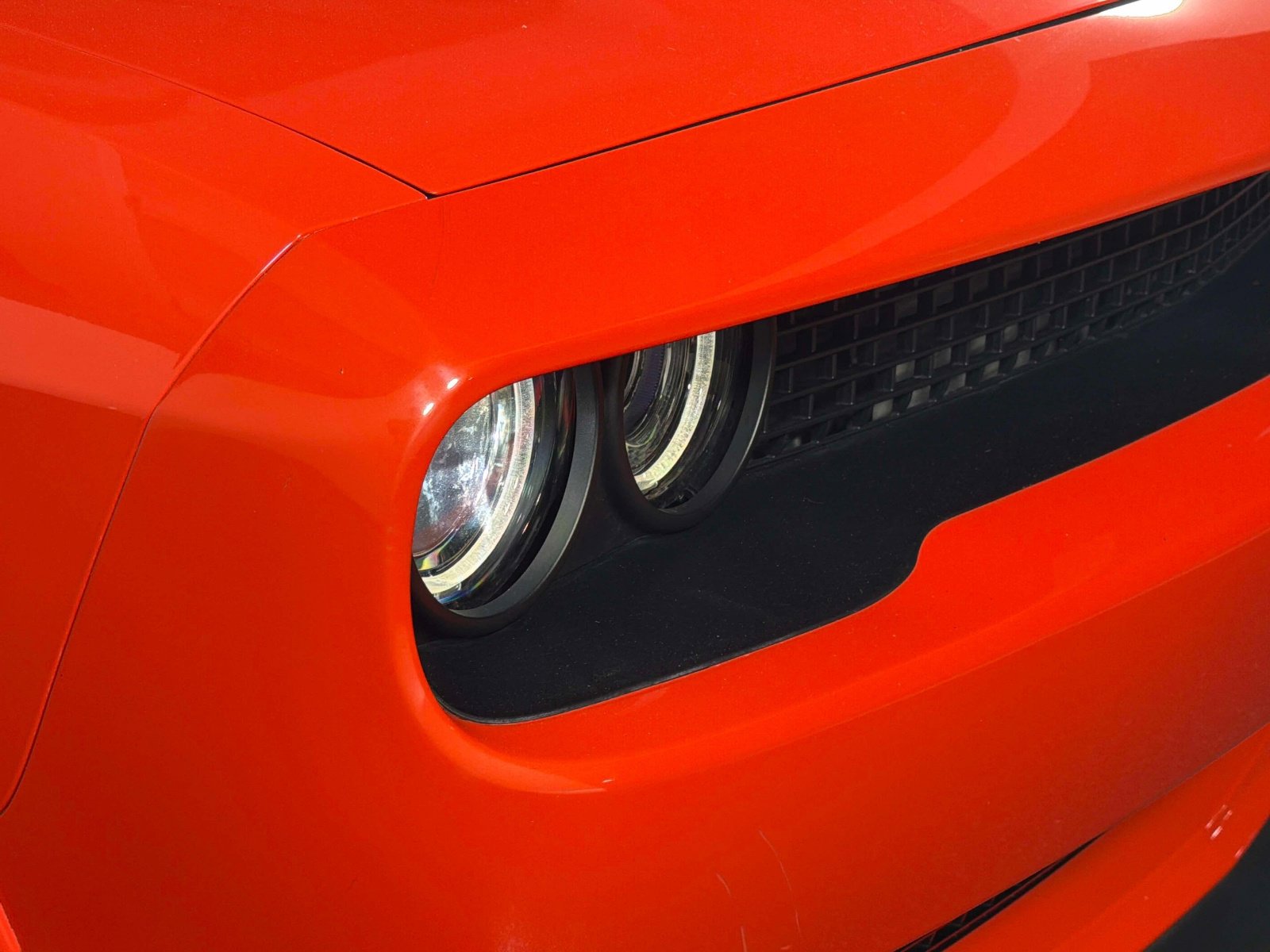 Used 2018 Dodge Challenger SRT Demon RWD image 9