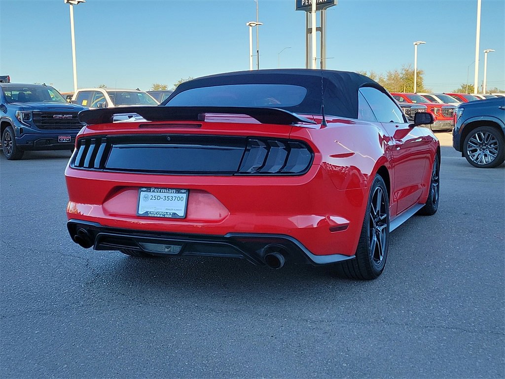 Used 2020 Ford Mustang Premium image 10