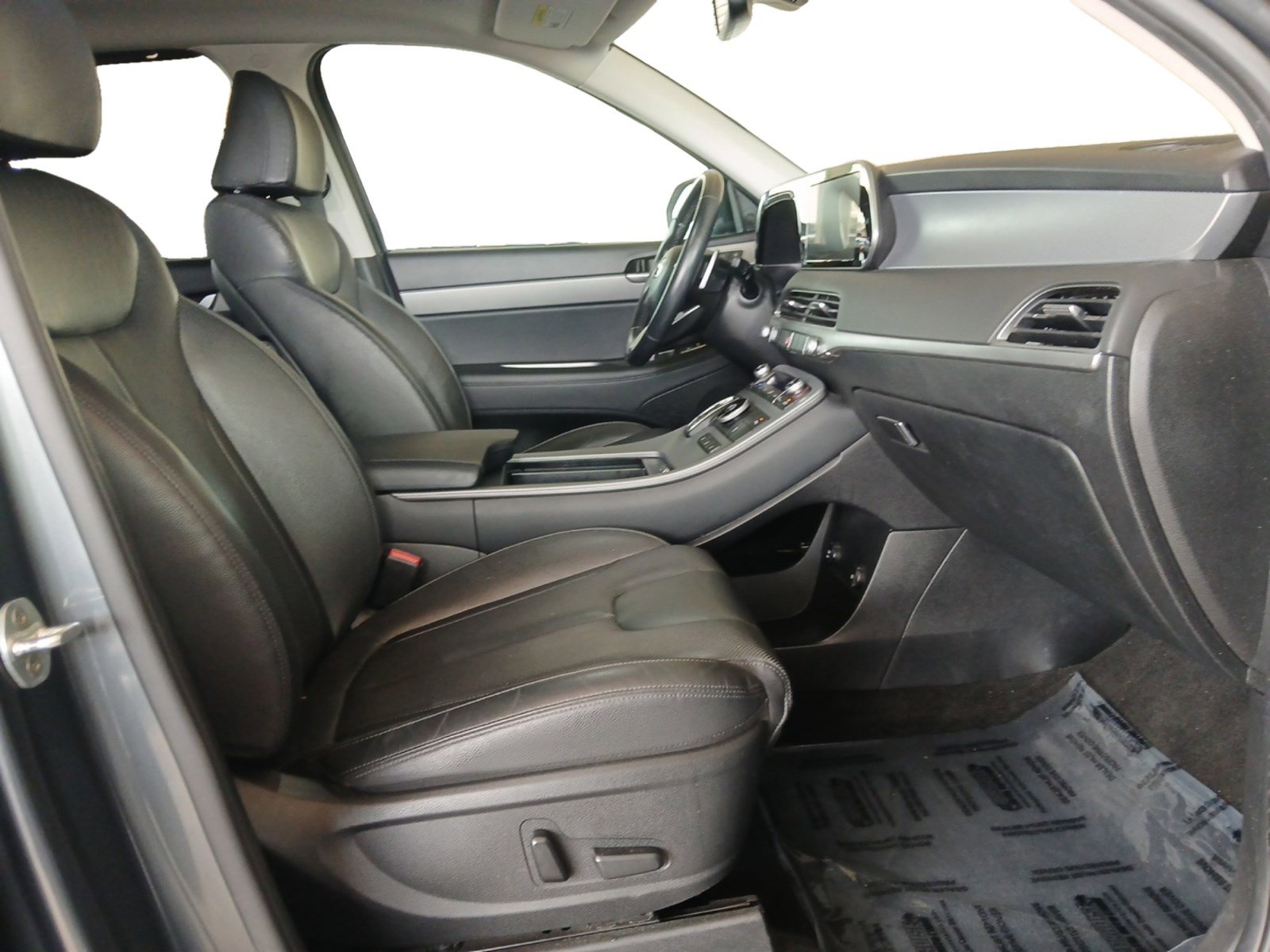 Used 2022 Hyundai Palisade SEL w/ Premium Package image 15