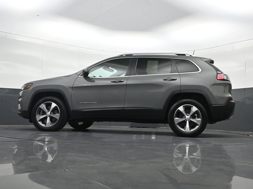 Used 2021 Jeep Cherokee Limited AWD/4WD image 32