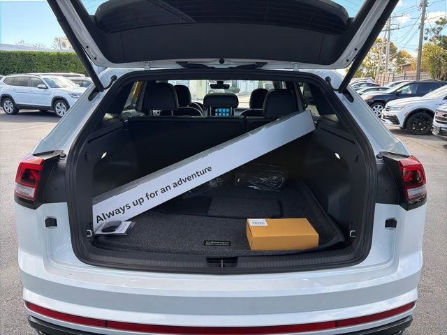 New 2026 Volkswagen Atlas Cross Sport SEL R-Line image 23