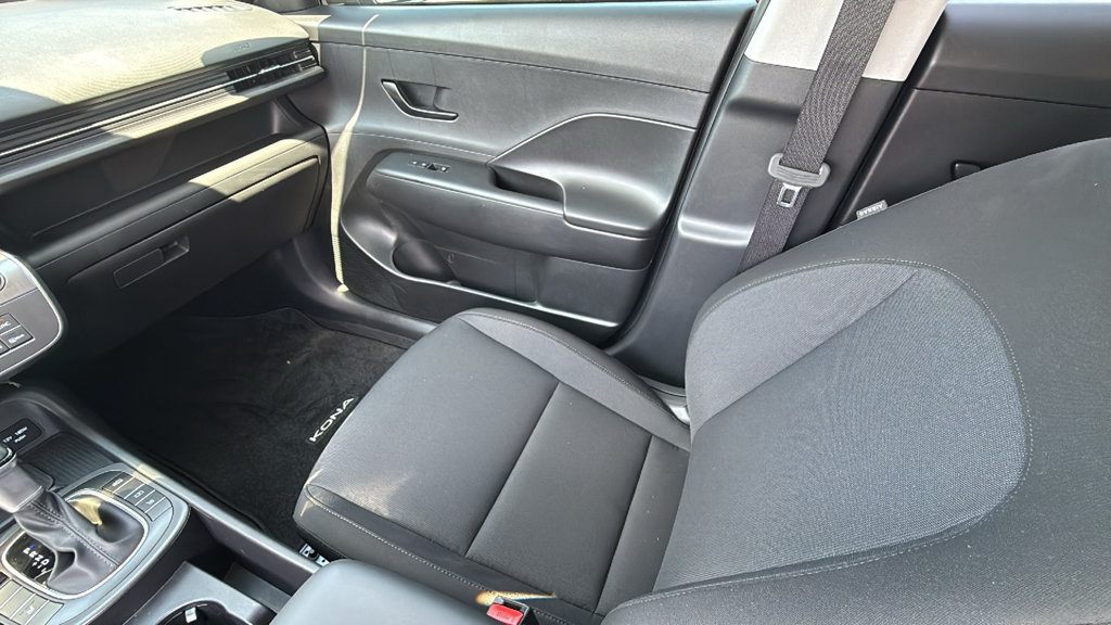 Certified 2026 Hyundai Kona SEL Sport FWD image 13