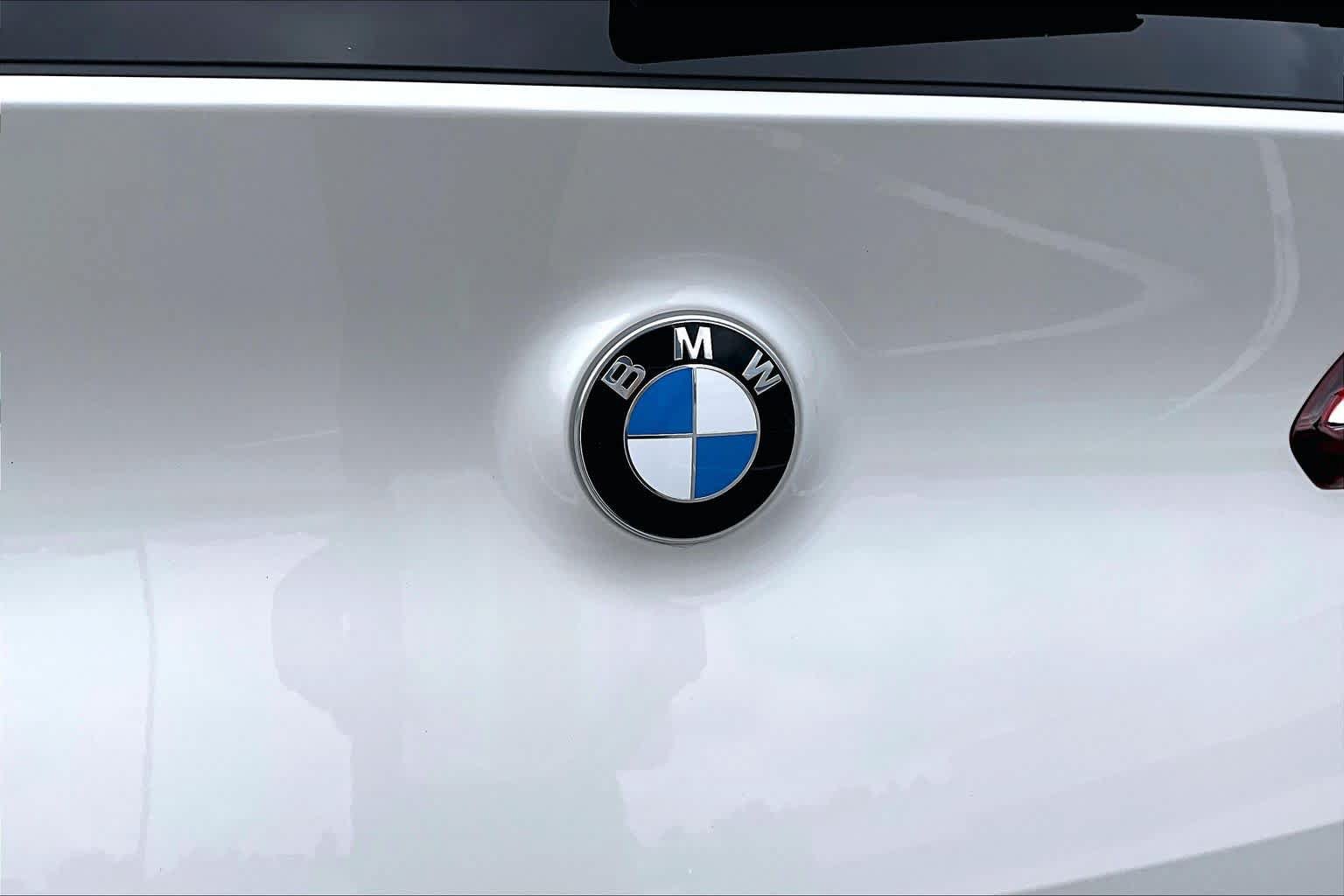 Used 2025 BMW X3 xDrive30i w/ Premium Package AWD/4WD image 10