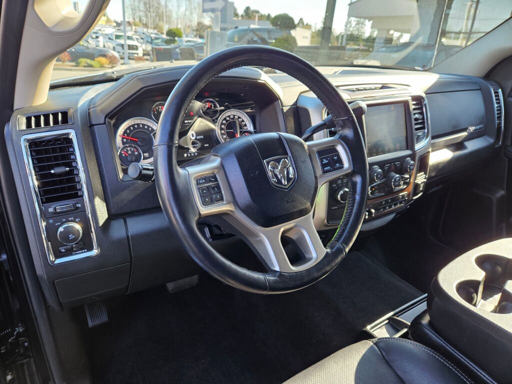 Used 2017 RAM 3500 Laramie image 19