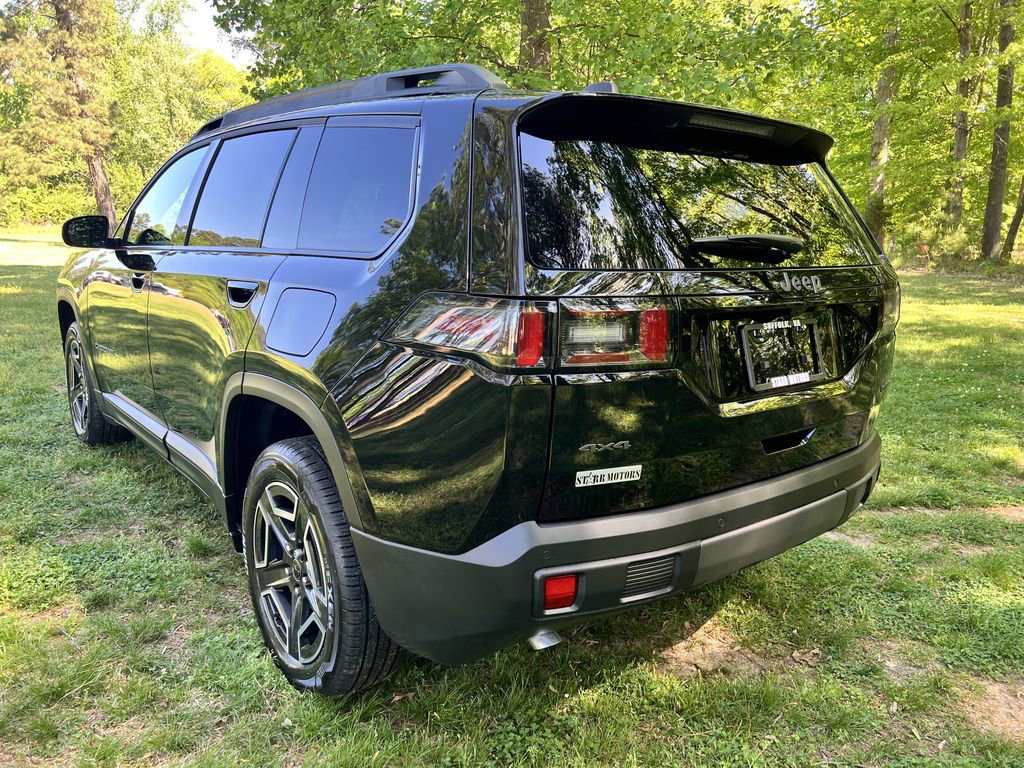 New 2026 Jeep Cherokee Laredo AWD/4WD image 5