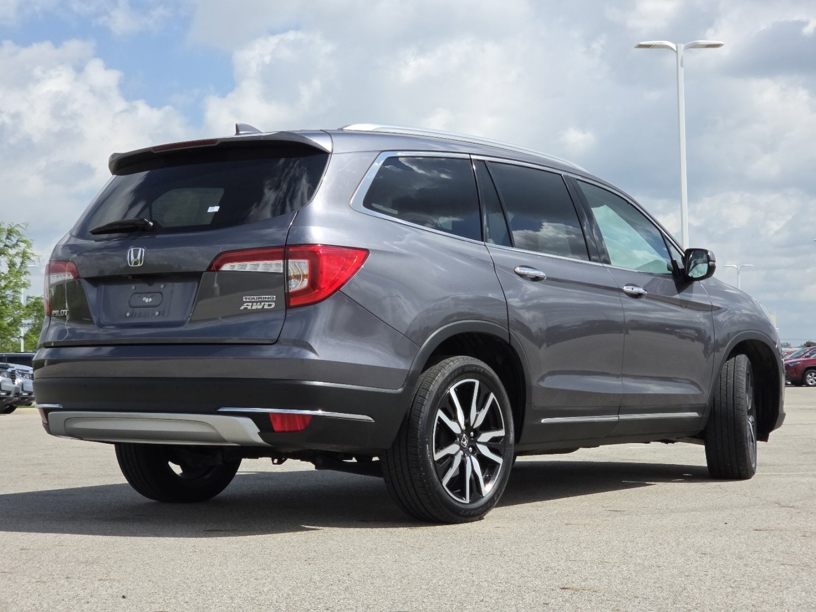 Used 2021 Honda Pilot Touring image 19