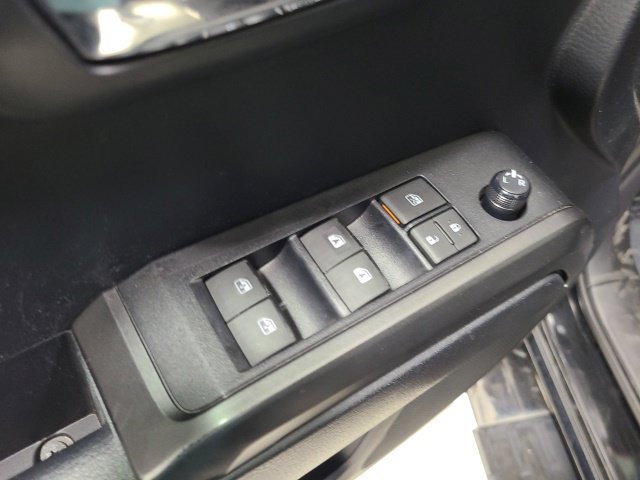 Used 2019 Toyota Tacoma TRD Off-Road AWD/4WD image 22