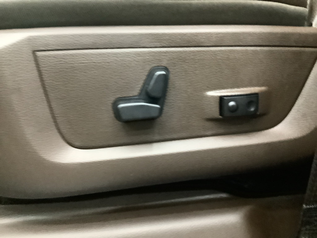 New 2026 RAM 3500 Longhorn AWD/4WD image 13