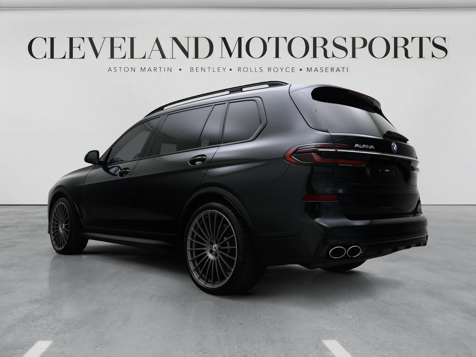 Used 2024 BMW ALPINA XB7 AWD/4WD image 12