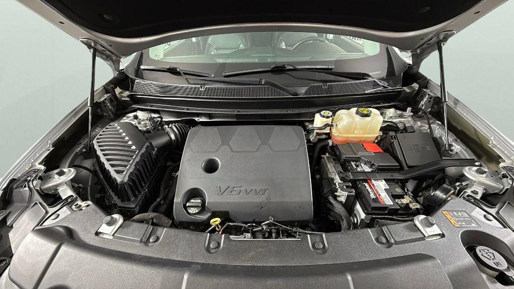 Used 2021 Chevrolet Traverse RS image 29