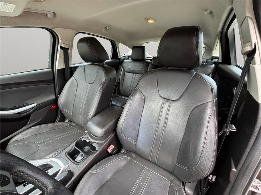 Used 2013 Ford Focus SE image 14