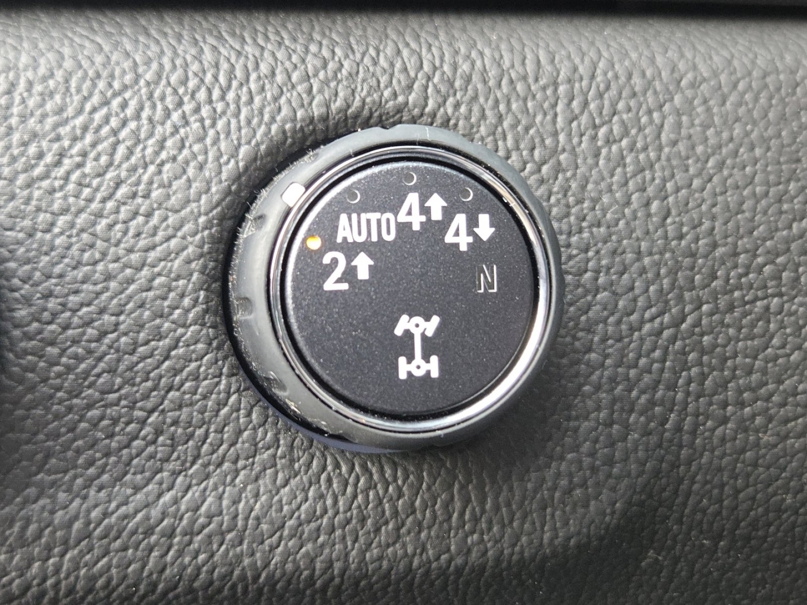 Used 2021 Chevrolet Colorado Z71 w/ Safety Package image 10