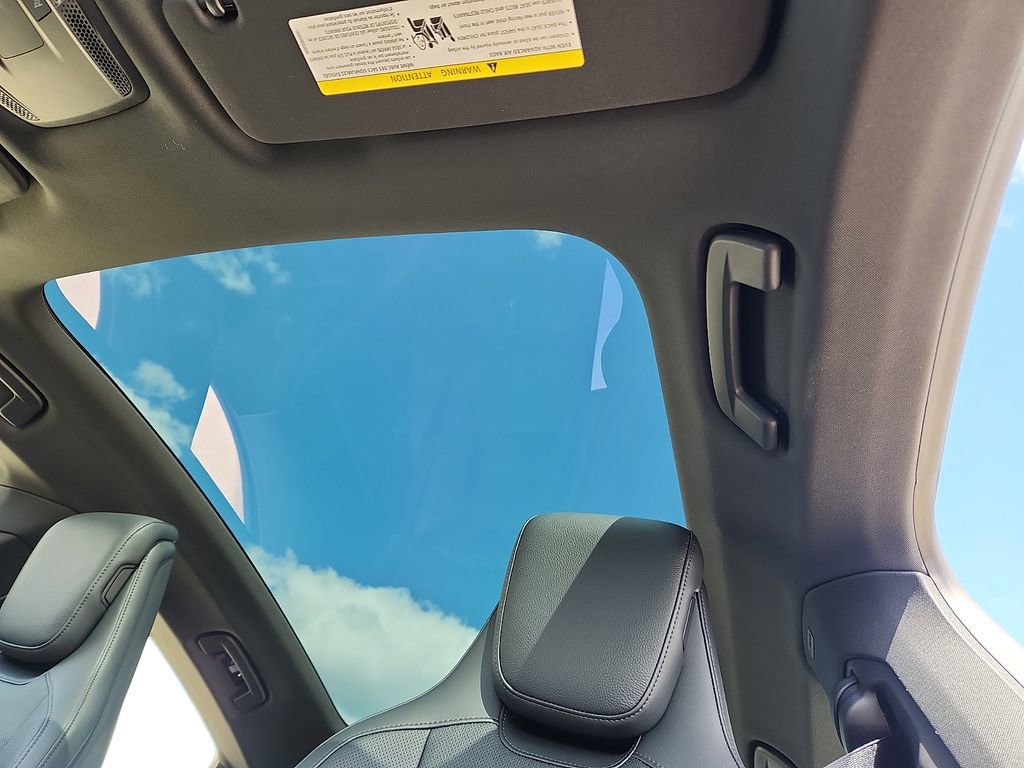 New 2026 Porsche Taycan image 14