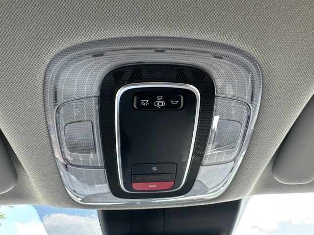 Used 2023 Hyundai Elantra SEL w/ Convenience Package FWD image 23
