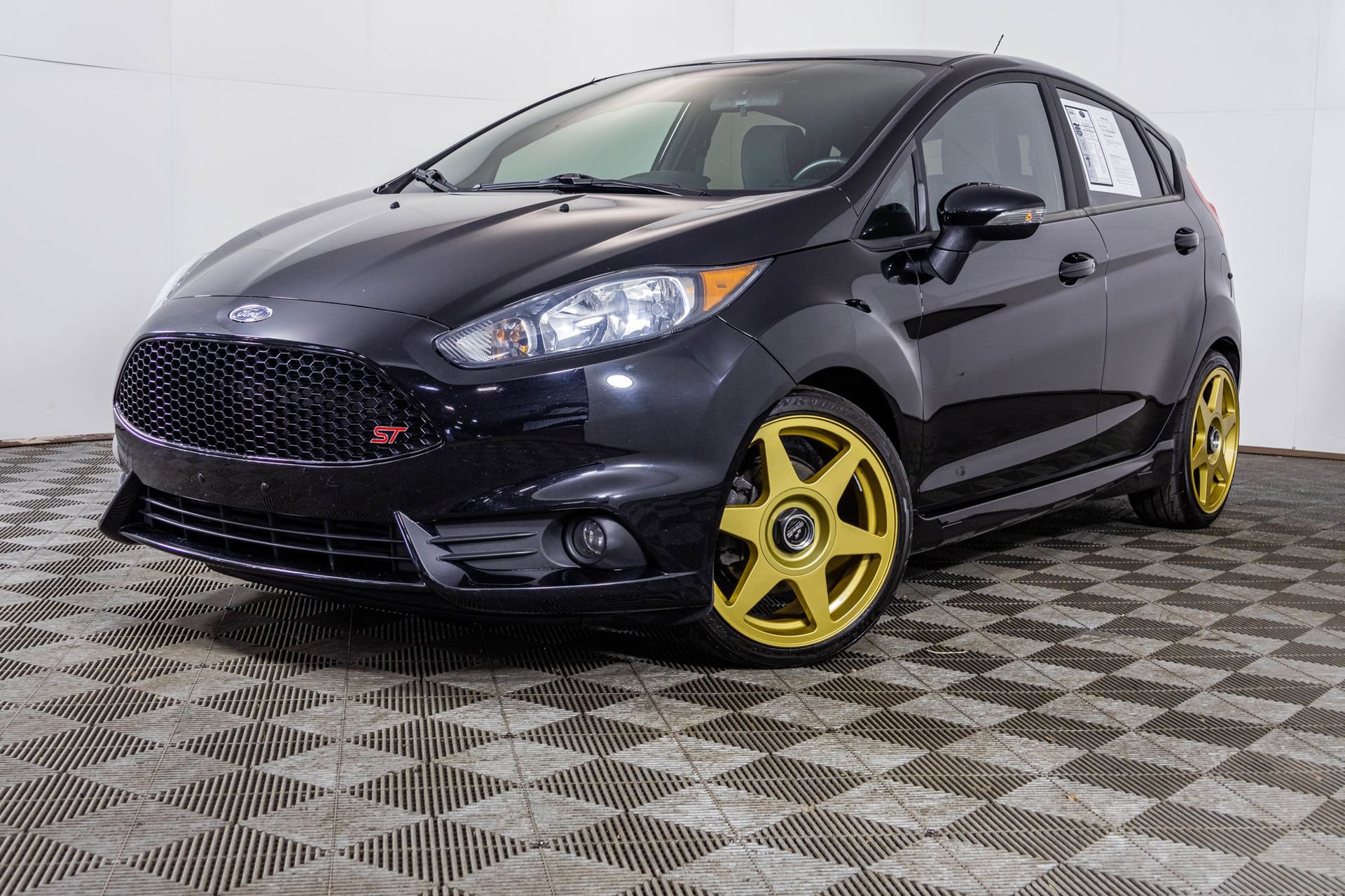 Used 2019 Ford Fiesta ST w/ ST Recaro Package FWD image 2