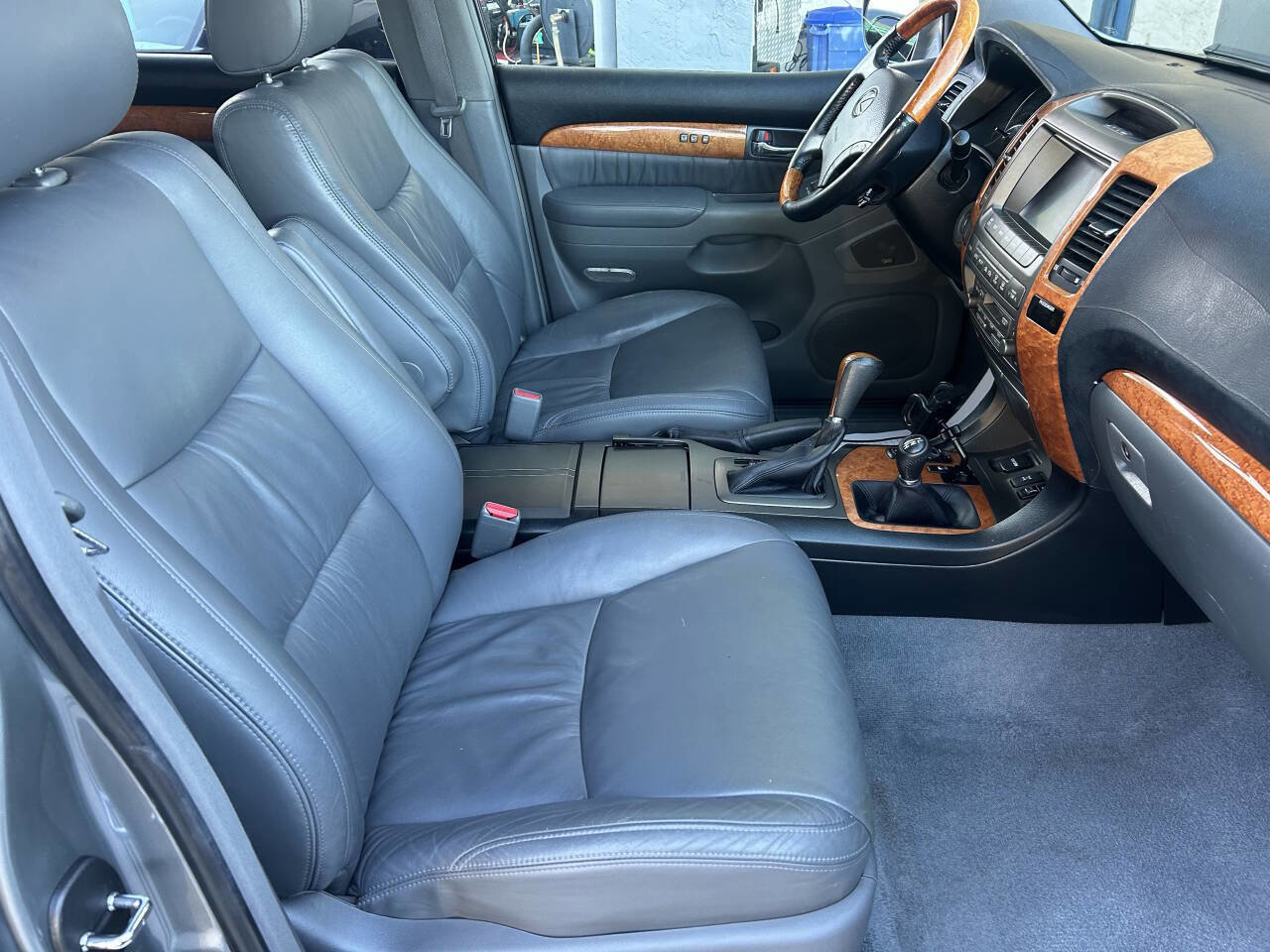 Used 2005 Lexus GX 470 image 11