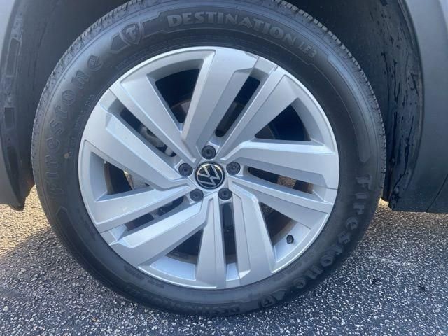 Used 2023 Volkswagen Atlas Cross Sport SE FWD image 8