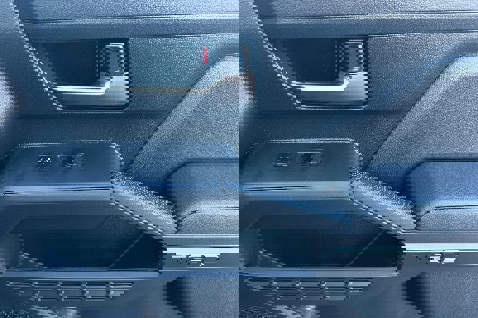 New 2025 Toyota Tacoma TRD Off-Road image 20