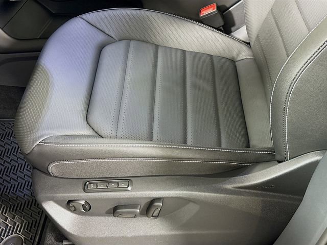 New 2026 Volkswagen Atlas Cross Sport SEL R-Line image 19