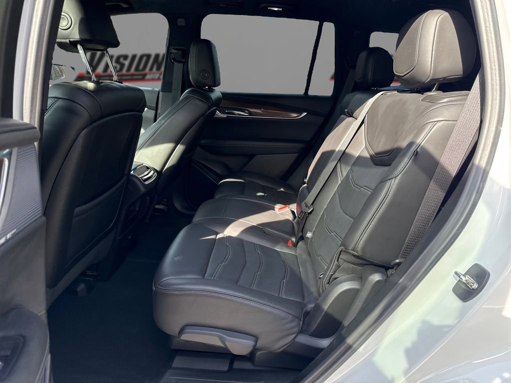 Used 2023 Cadillac XT6 Sport w/ Platinum Package image 10