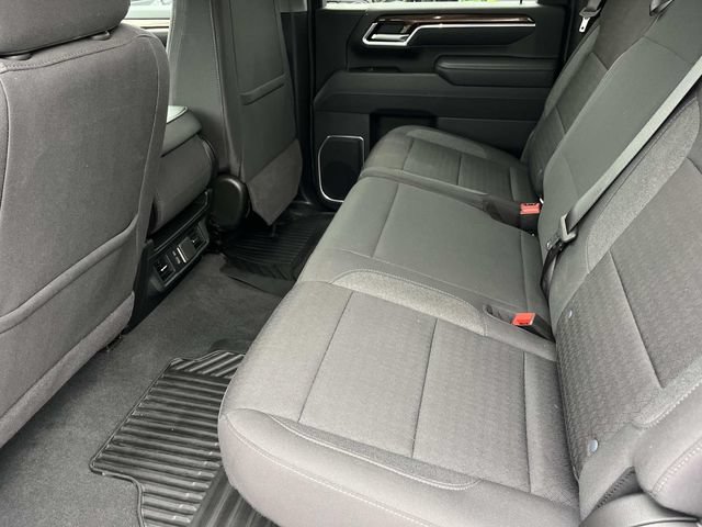 Used 2025 Chevrolet Silverado 2500 LT w/ Safety Package AWD/4WD image 17